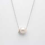 Akoya Pearl Necklace with Diamond